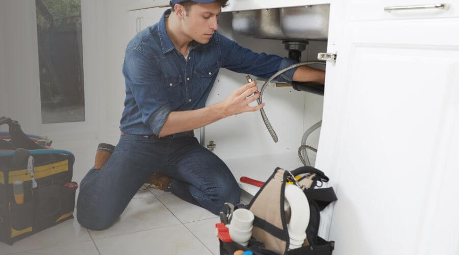 Local tankless water heater installation in Yale, IL
